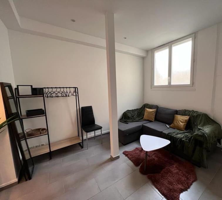 Appartement Idealement Situe Монтро-Фот-Йон Экстерьер фото